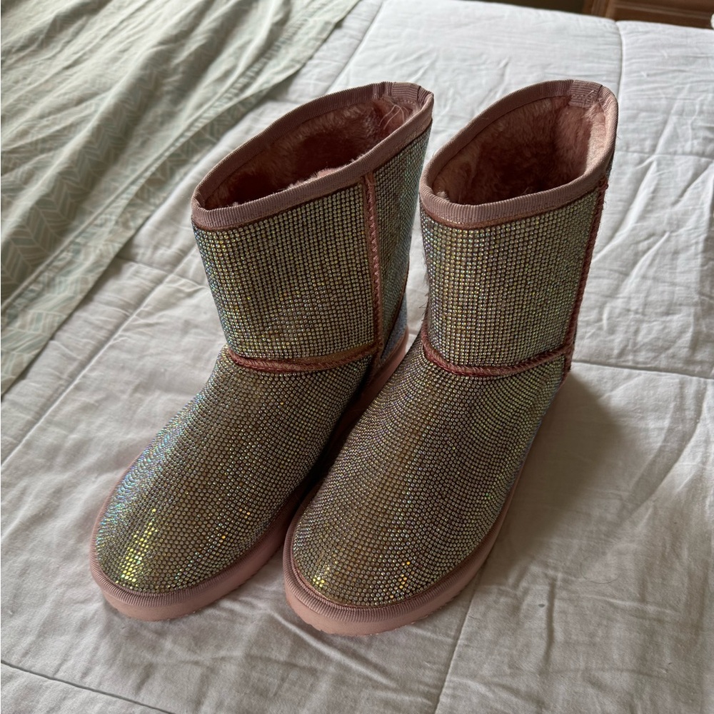 Super trendy warm and a parkly pink boots!